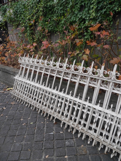 Iron Fence Set (947-16)