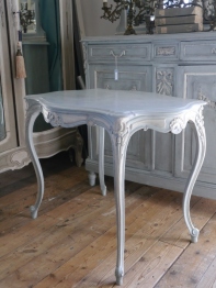 French Table (C-3)