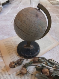 Metal Globe