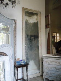 French Mirror (370-19)