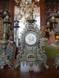 Antique Clock (TA294)