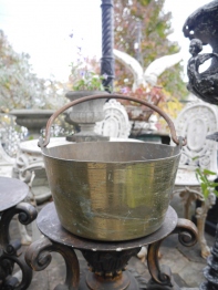 Antique Bucket (EU2800)