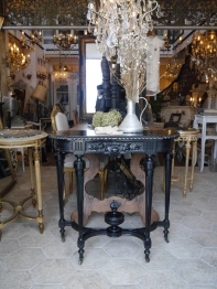 Console Table (230-18)