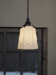Glass Shade Lamp (EU1610)