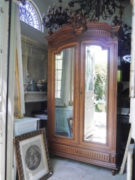 Armoire Cabinet (162-21)