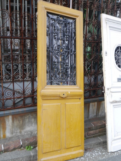 French Door (206-23)