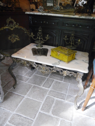 French Table (291-23)