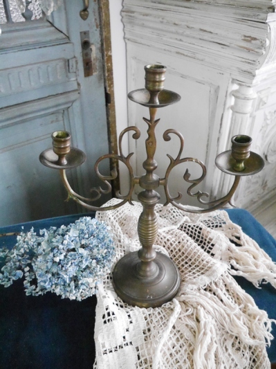 Candle Stand (M10-12)