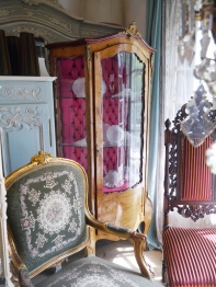 Armoire Glass Cabinet (EU1834)