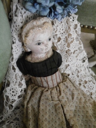 Antique Doll <Madam Noir> (DH-1) <ご売約済み>