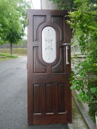 Glass Door (EU2317)
