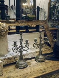 Candle Stand (B42-17)