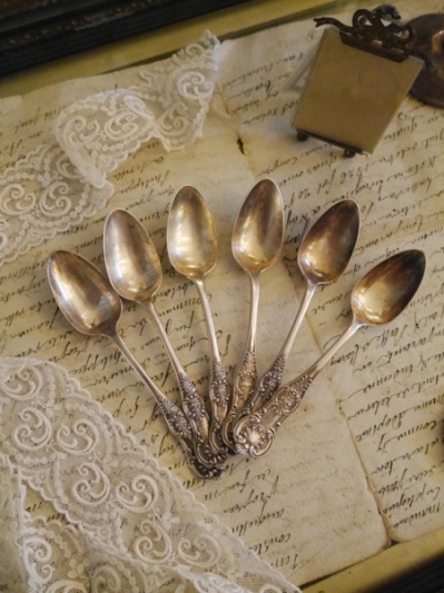 Spoon Set (N28)