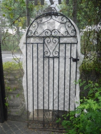 Iron Gate (EU2456)