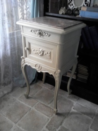 Bed Side Table (B-1)
