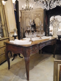 French Table (013-11)