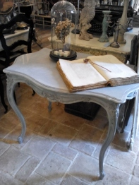 French Table (C-2)