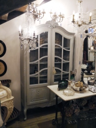 Armoire Glass Cabinet (831-16)
