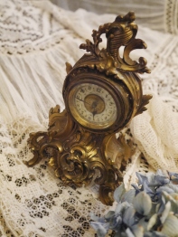 Antique Clock (G55-22)