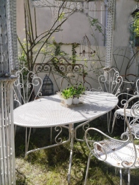 Garden Table (TA064)