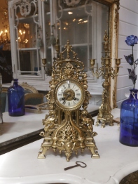 Antique Clock (90701-16)