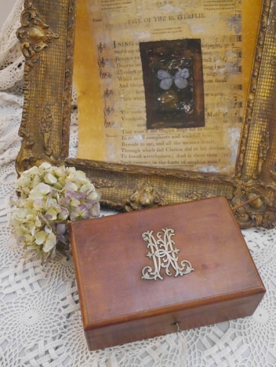 Antique Box (EU2109)