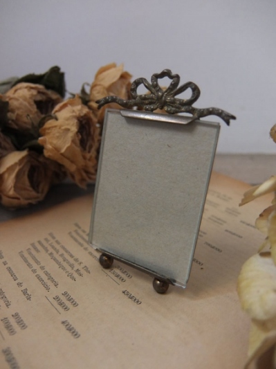 Small Photo Frame (G)