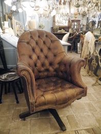 Leather Arm Chair (055-17)