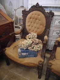 French Arm Chair (234-18)