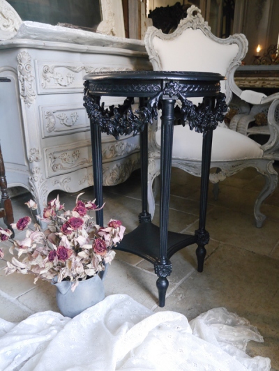 Side Table (391-19)