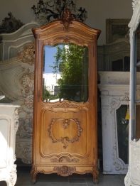 Armoire Glass Cabinet (365-19)