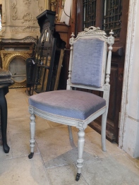 Chair (EU2379)