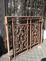 Iron Gate (EU2907)