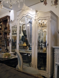 Armoire Cabinet (Three Mirrors) (702-20)
